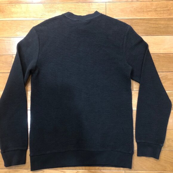 H&M Crewneck Regular Fit Coupe Standard Long Sleeve Textured Sweatshirt Size XS - Picture 2 of 6